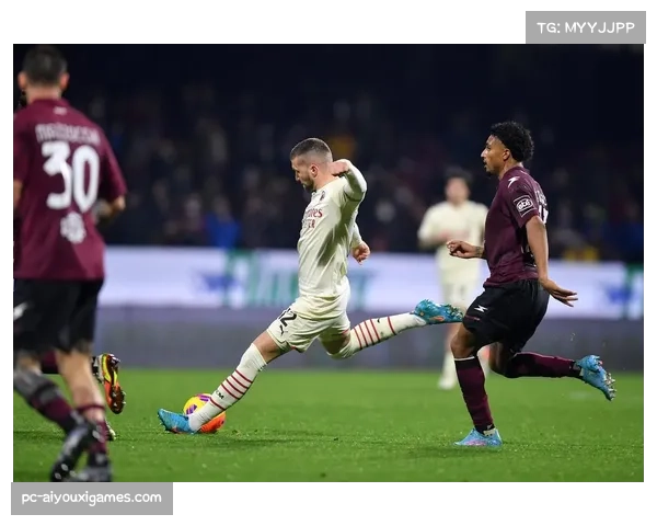 保级关键战前瞻：萨勒尼塔纳与弗罗西诺内的防守漏洞与机会把握